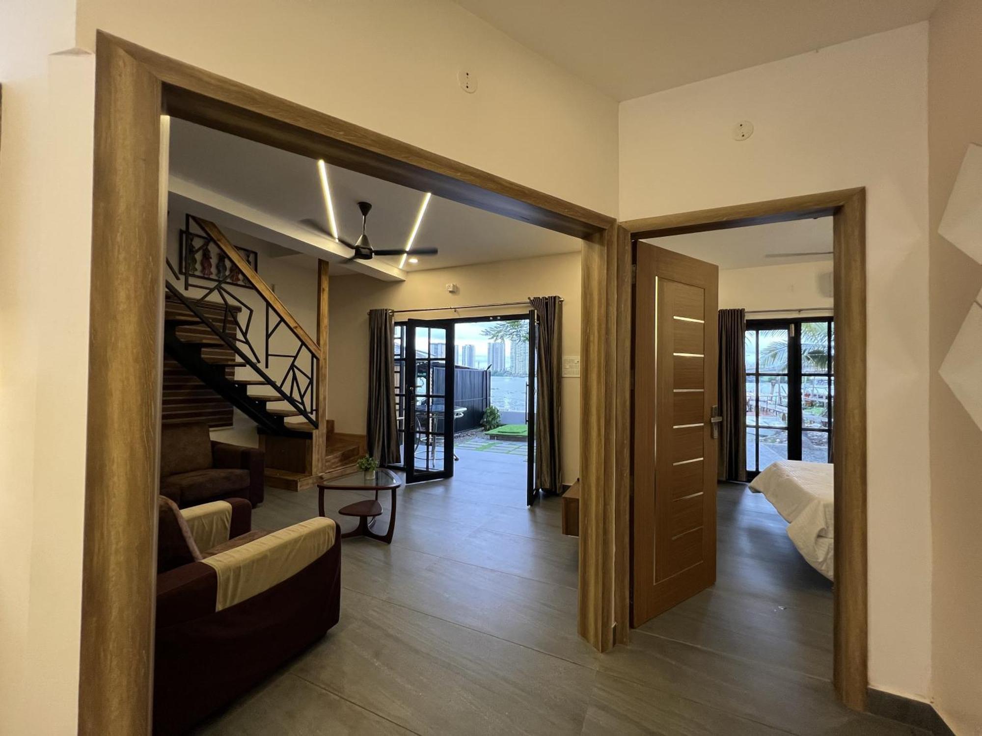 מלון Kochi Marina Lounge מראה חיצוני תמונה